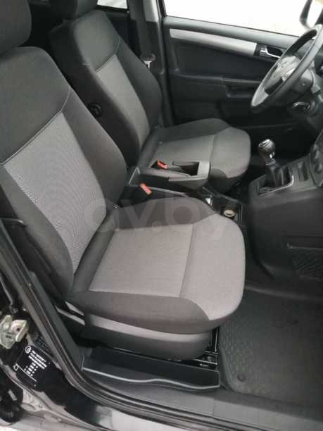 Opel Zafira B · Рестайлинг, 7 мест, 2012 г.