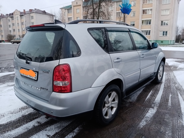 SsangYong Rexton II, 7 мест, 2009 г.