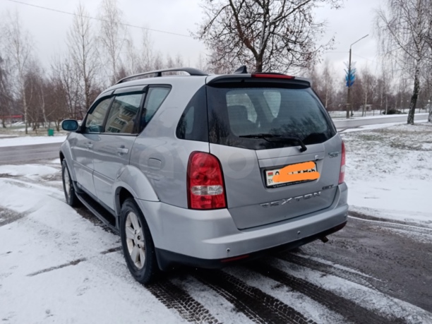 SsangYong Rexton II, 7 мест, 2009 г.