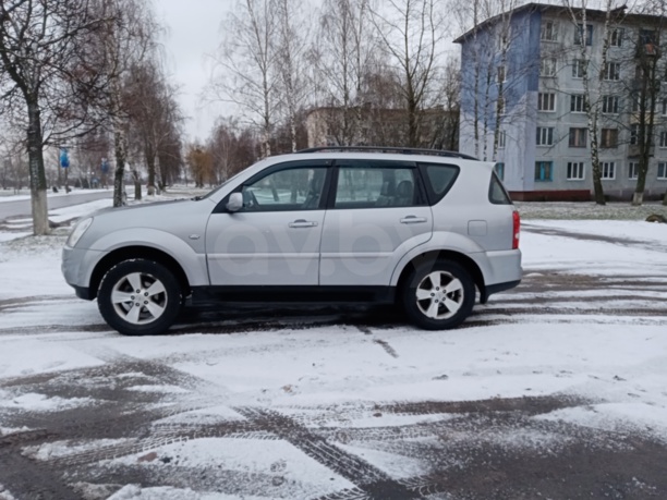 SsangYong Rexton II, 7 мест, 2009 г.