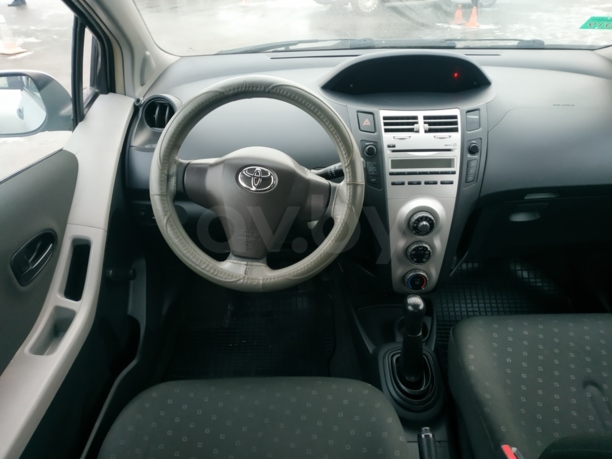 Toyota Yaris II (XP9), 2007 г.
