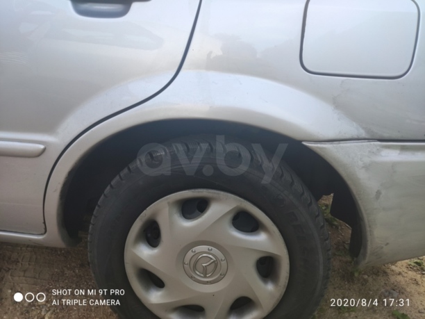 Mazda 323F, 2001 г.