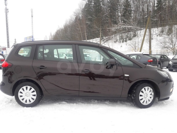 Opel Zafira C, 5 мест, 2014 г.