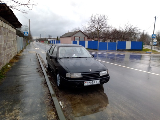 Opel Vectra A, 1990 г.