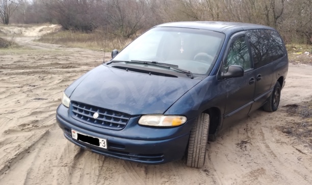Chrysler Grand Voyager III, 7 мест, 2000 г.