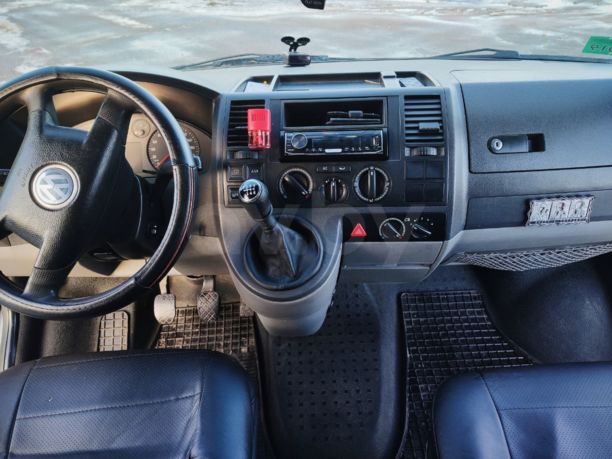 Volkswagen Caravelle T5, 2005 г.