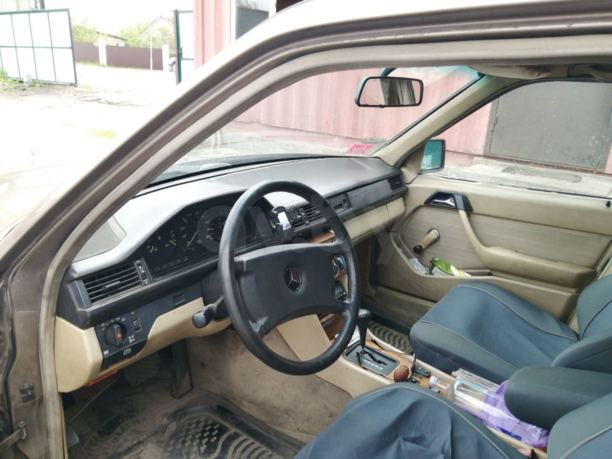 Mercedes-Benz E-Класс W124, S124, C124, A124, 1988 г.