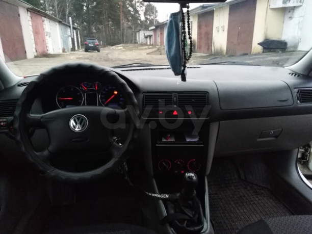 Volkswagen Golf IV, 2001 г.