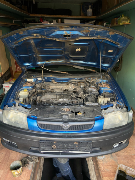 Mazda 323 BA, 1997 г.