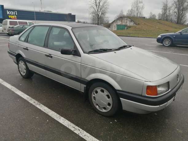 Volkswagen Passat B3, 1990 г.