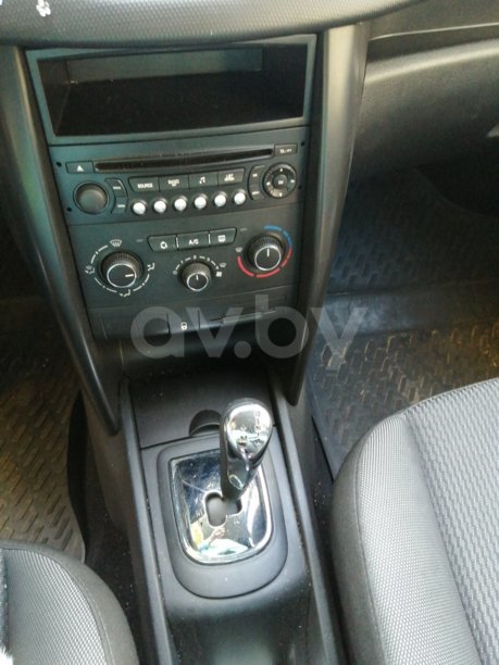 Peugeot 207 I · Рестайлинг, 2010 г.