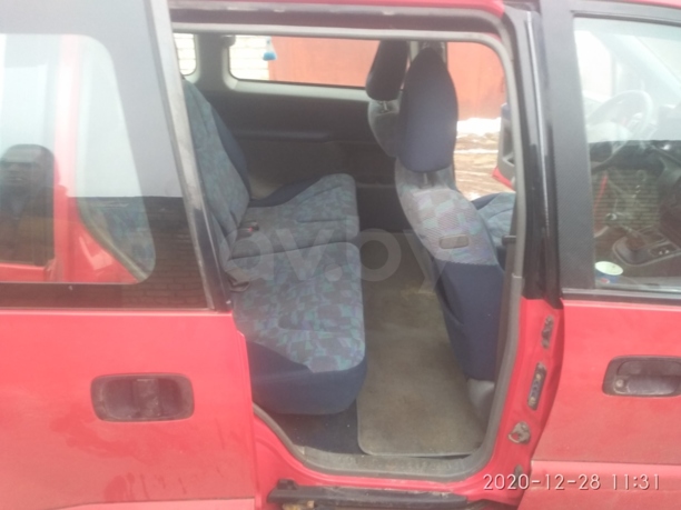Mitsubishi Space Runner II, 2000 г.