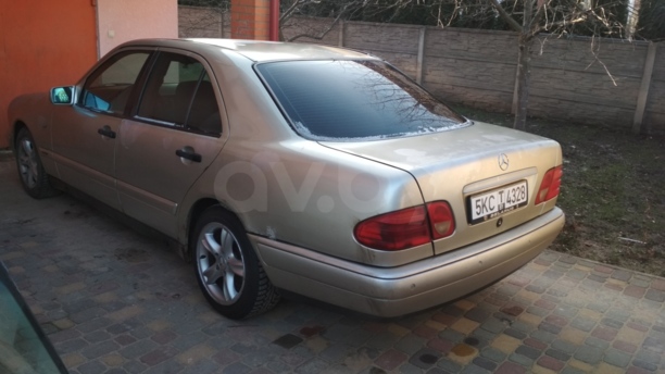 Mercedes-Benz E-Класс W124, S124, C124, A124, 1986 г.