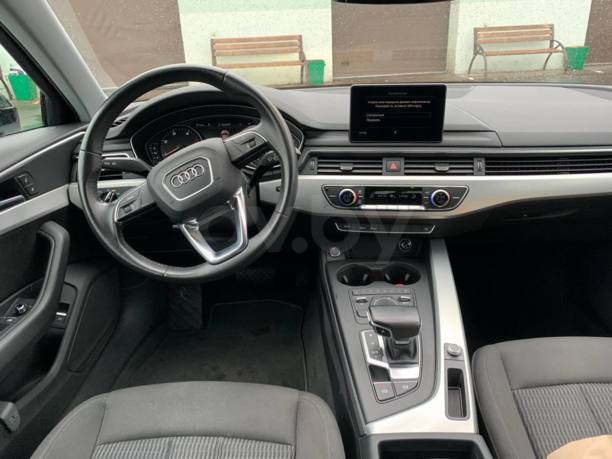 Audi A4 B9, 2016 г.