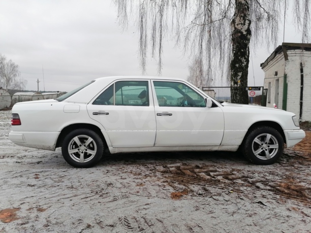 Mercedes-Benz E-Класс W124, S124, C124, A124, 1989 г.