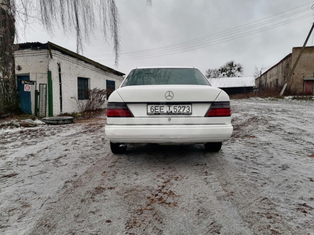 Mercedes-Benz E-Класс W124, S124, C124, A124, 1989 г.