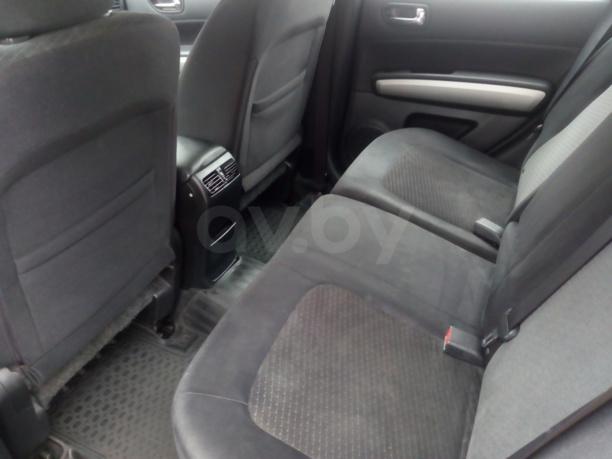 Nissan X-Trail II (T31) · Рестайлинг, 5 мест, 2014 г.