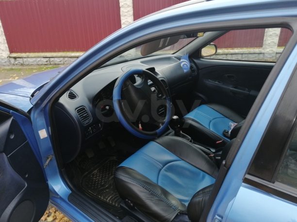 Mitsubishi Carisma I · Рестайлинг, 2000 г.