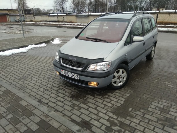 Opel Zafira A, 7 мест, 2000 г.