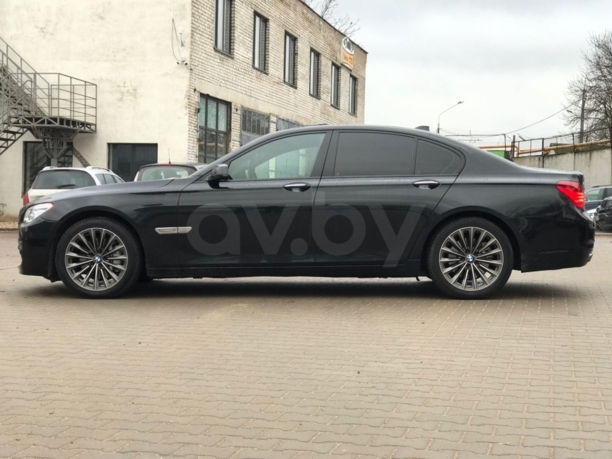 BMW 7 серия F01, F04, 2009 г.