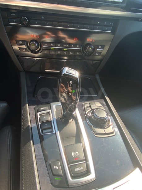 BMW 7 серия F01, F04, 2009 г.