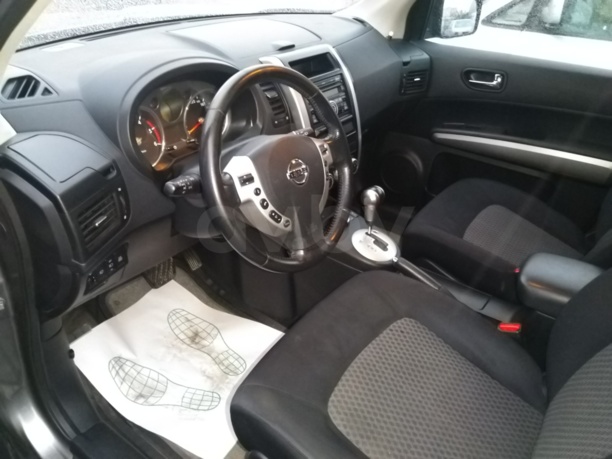 Nissan X-Trail II (T31), 5 мест, 2010 г.