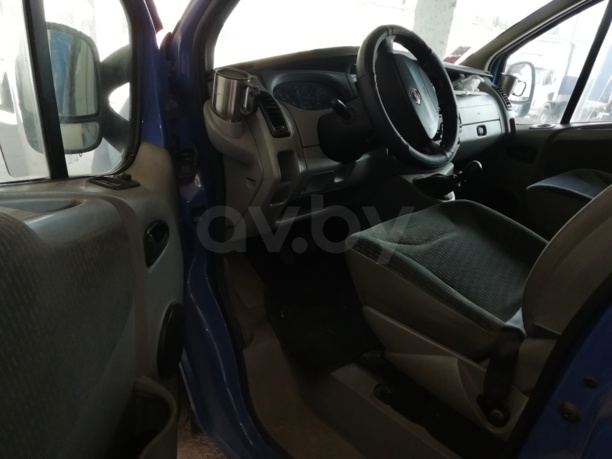 Nissan Primastar, 2004 г.