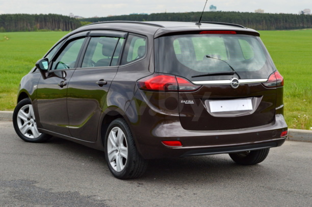 Opel Zafira C, 5 мест, 2013 г.
