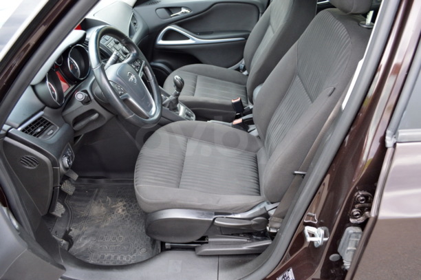 Opel Zafira C, 5 мест, 2013 г.