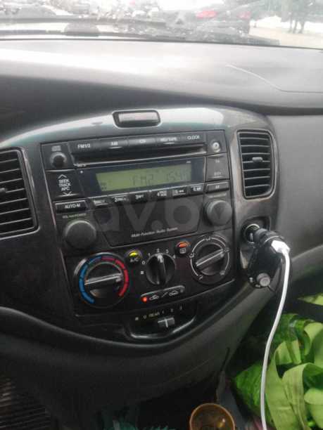 Mazda MPV II, 7 мест, 2002 г.