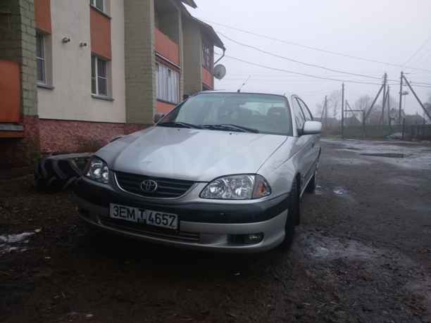 Toyota Avensis I (T220) · Рестайлинг, 2001 г.