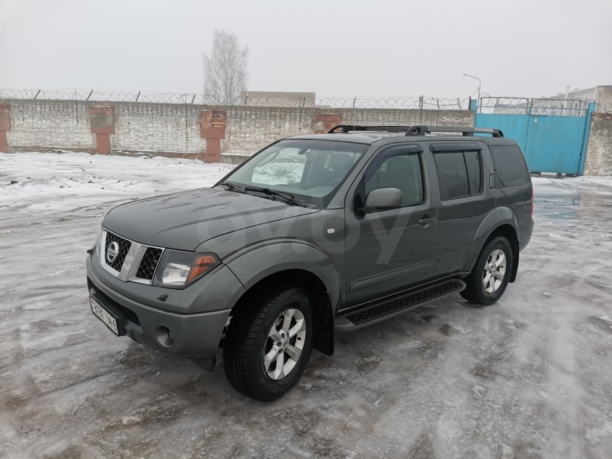 Nissan Pathfinder R51, 7 мест, 2005 г.