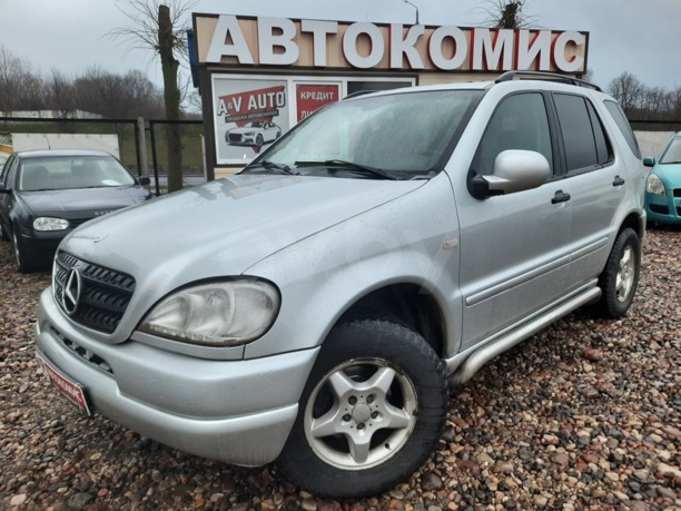Mercedes-Benz M-Класс W163, 5 мест, 2000 г.