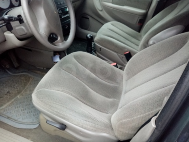 Chrysler Voyager IV, 7 мест, 2001 г.
