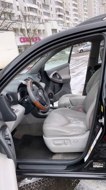 Toyota RAV4 III (XA30), 5 мест, 2009 г.