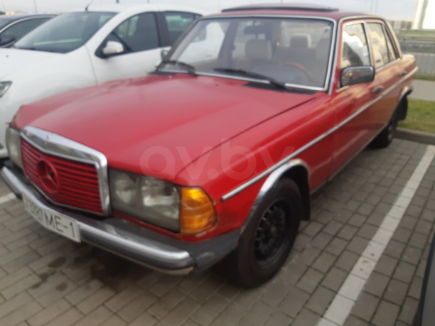 Mercedes-Benz E-Класс W123, 1980 г.