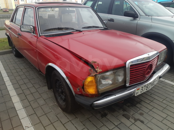 Mercedes-Benz E-Класс W123, 1980 г.