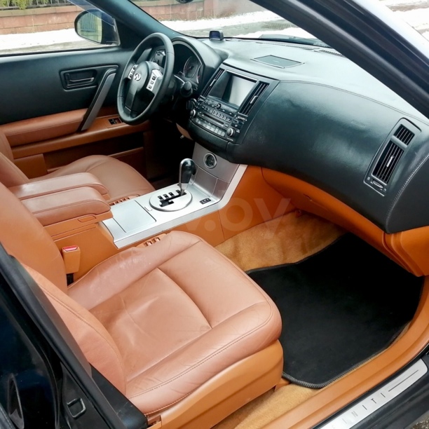 Infiniti FX I, 2004 г.