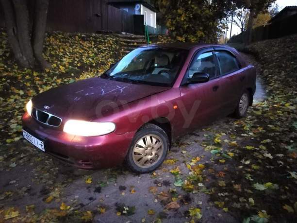 Daewoo Nubira J100, 1998 г.