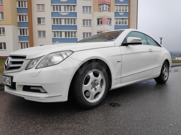 Mercedes-Benz E-Класс W212, S212, C207, A207, 2009 г.