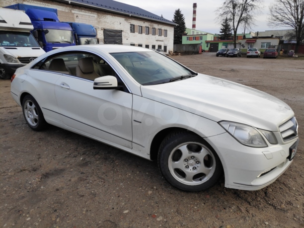 Mercedes-Benz E-Класс W212, S212, C207, A207, 2009 г.