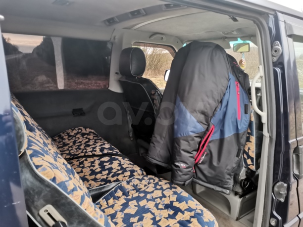 Volkswagen Caravelle T4, 2001 г.