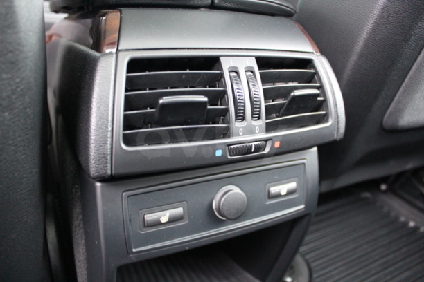 BMW X5 E70, 5 мест, 2010 г.