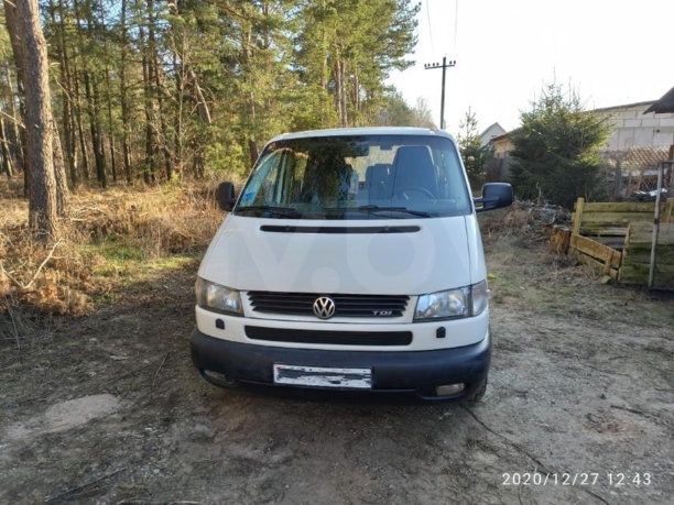 Volkswagen Caravelle T4, 1998 г.