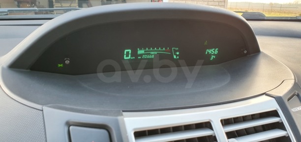Toyota Yaris II (XP9), 2008 г.