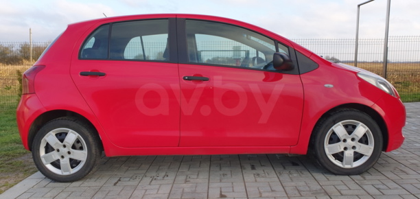 Toyota Yaris II (XP9), 2008 г.