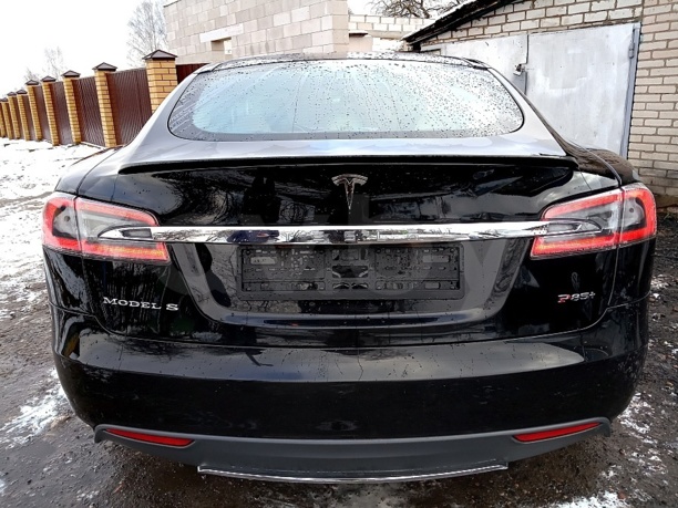 Tesla Model S I, 2014 г.