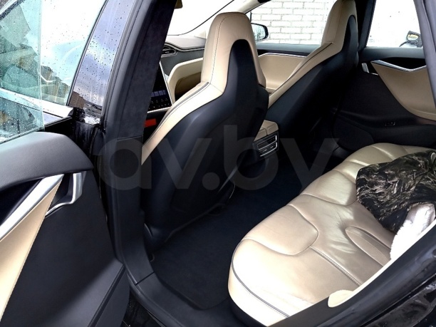 Tesla Model S I, 2014 г.