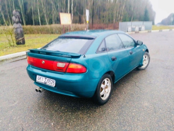 Mazda 323F, 1997 г.