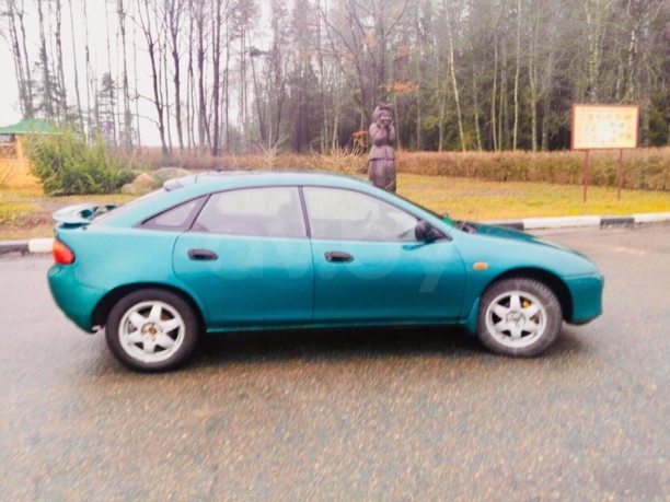 Mazda 323F, 1997 г.